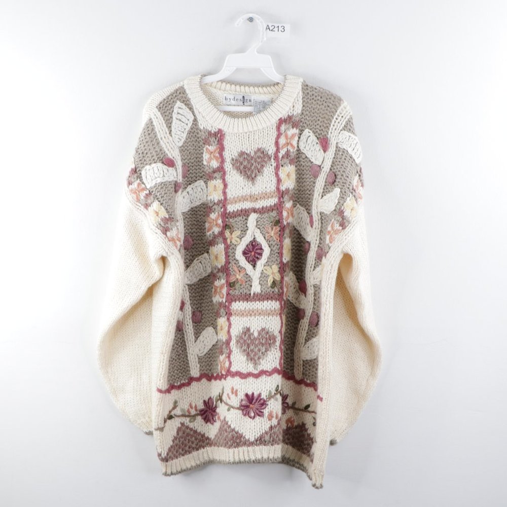 Vintage Floral Heart Print Knit Crewneck Sweater